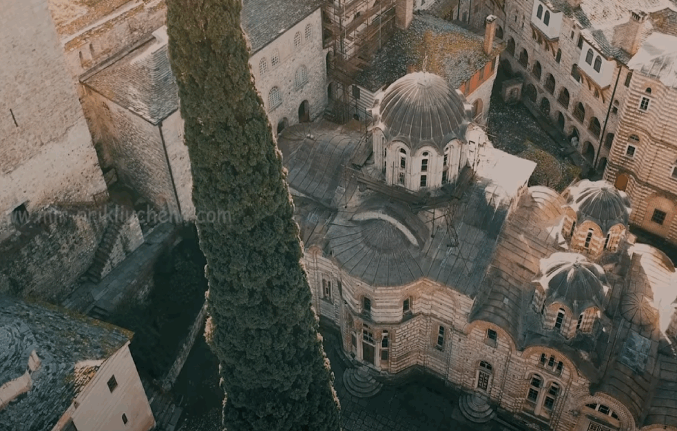 <span style='color:red;'><b>Obnova Hilandara</b></span> će biti gotova sledeće godine, tvrdi iguman manastira